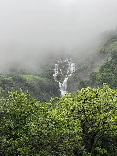 water-fall-bhandardara -necklace hill view resort