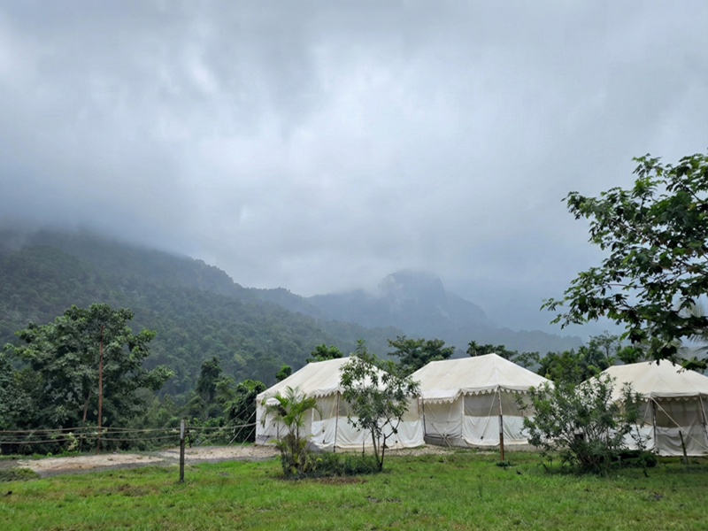 Best resort in Bhandardara with lake and hills view