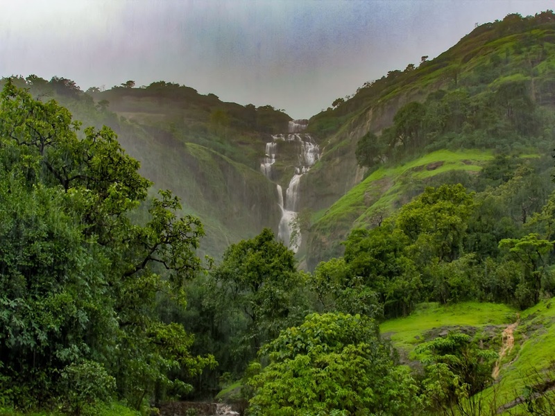 Scenic hill view from Necklace Hill View Resort in Bhandardara with lush green mountains, peaceful surroundings, and natural landscapes.