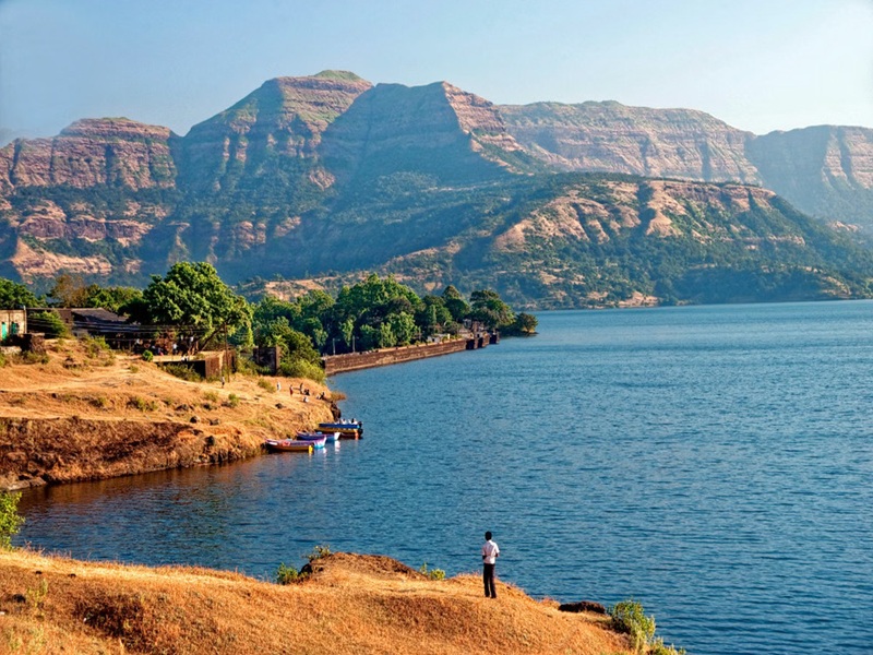 Arthur Lake surrounded by the Sahyadri hills in Bhandardara
