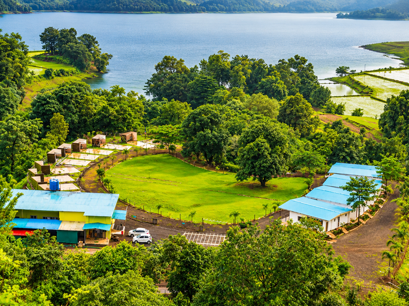 Best Resort in Bhandardara surrounded by scenic hills and nature