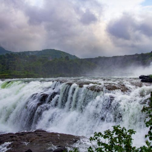 Best Resort in Bhandardara with scenic lake sunrise view